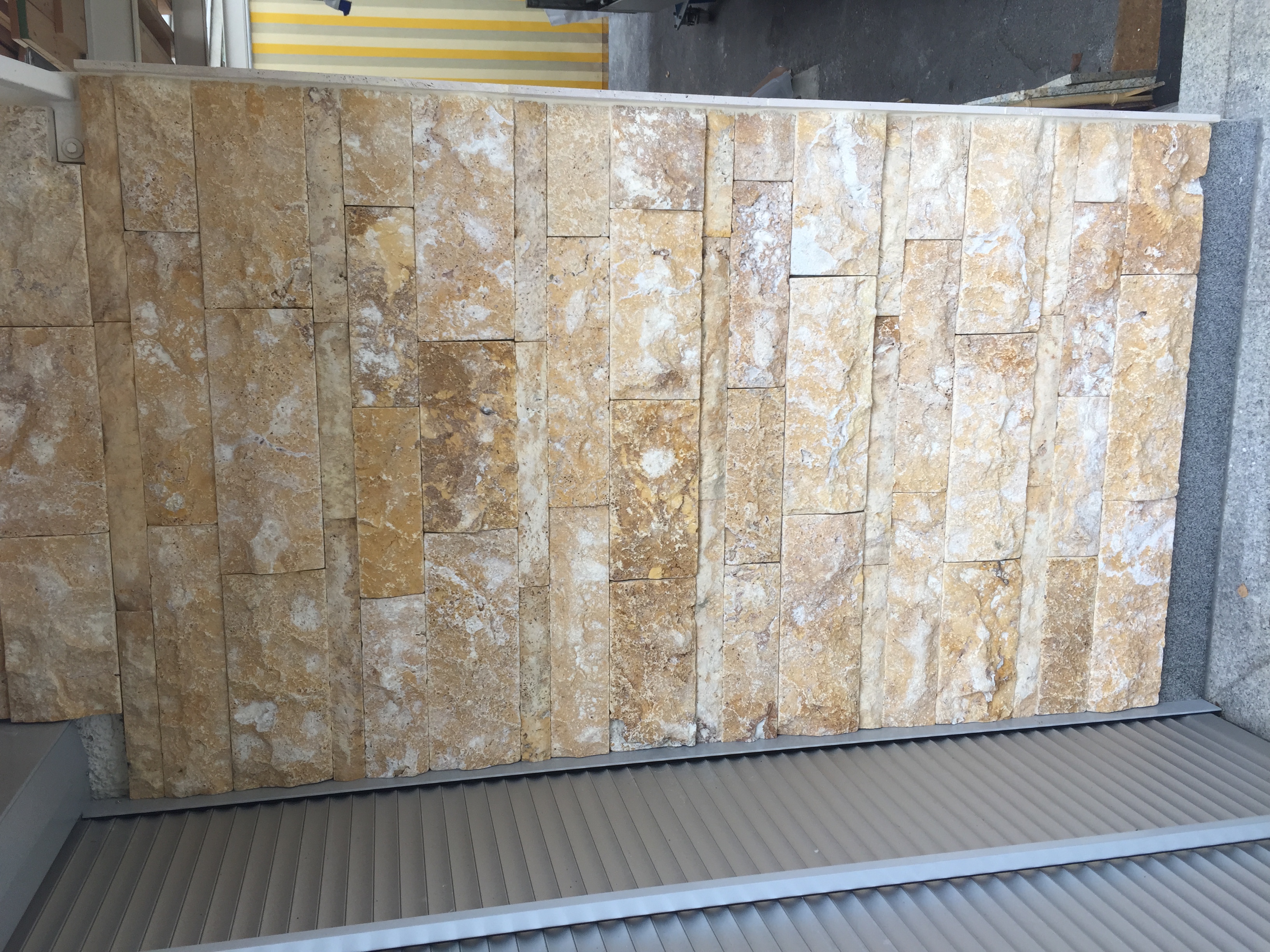 Travertin Gold
