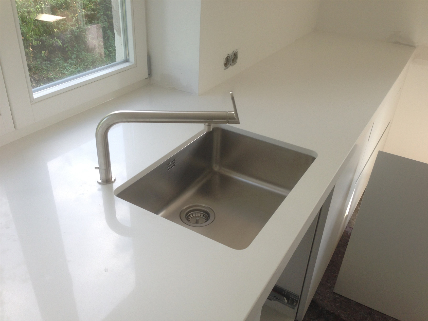 Arbeitsplatten aus Quarz by Ionia