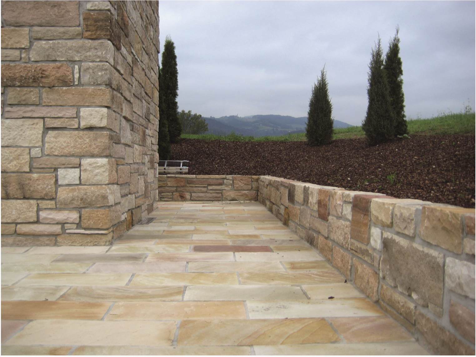 Mauersteine aus Sandstein